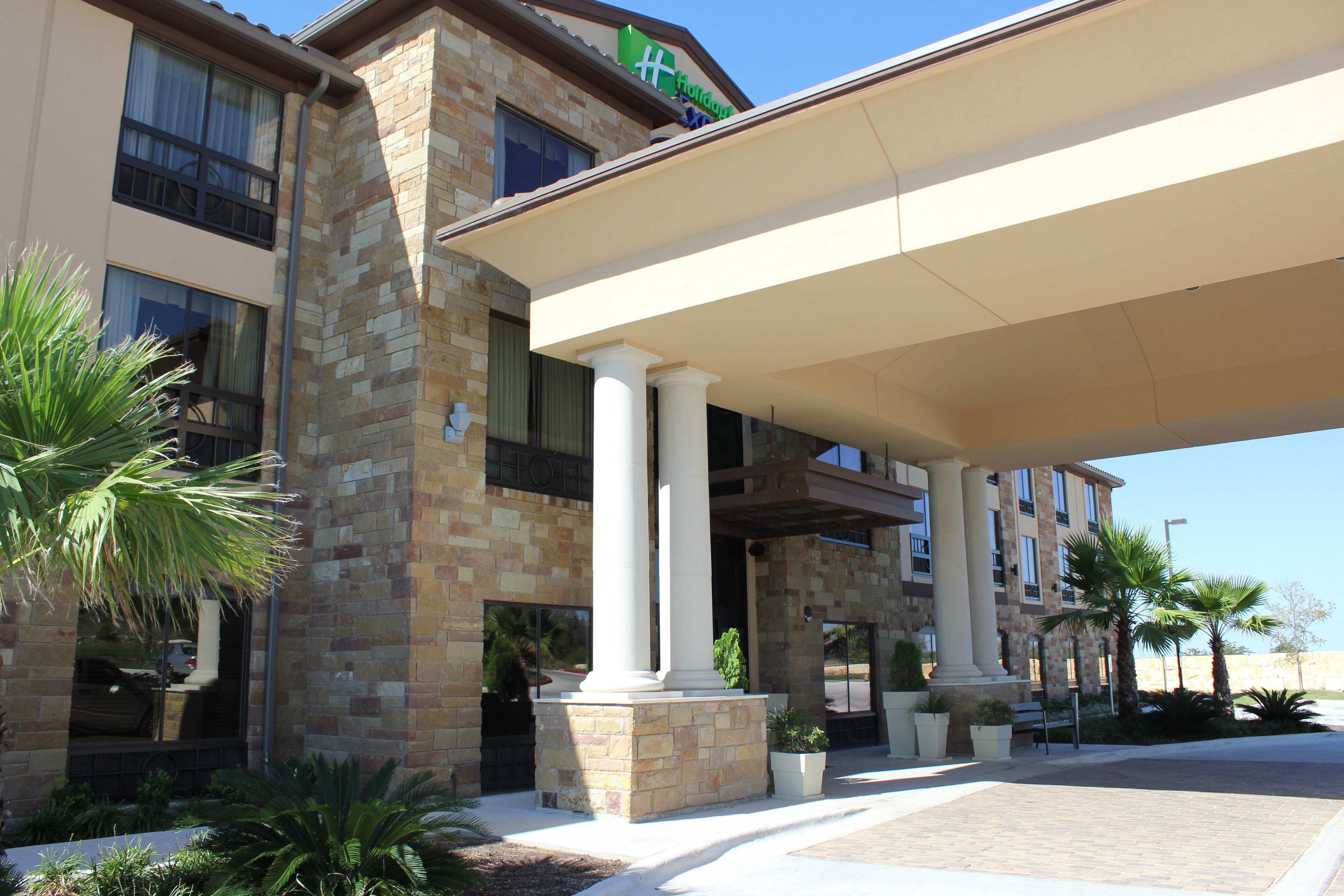 Holiday Inn Express & Suites Austin Nw - Lakeway, An Ihg Hotel Exterior photo