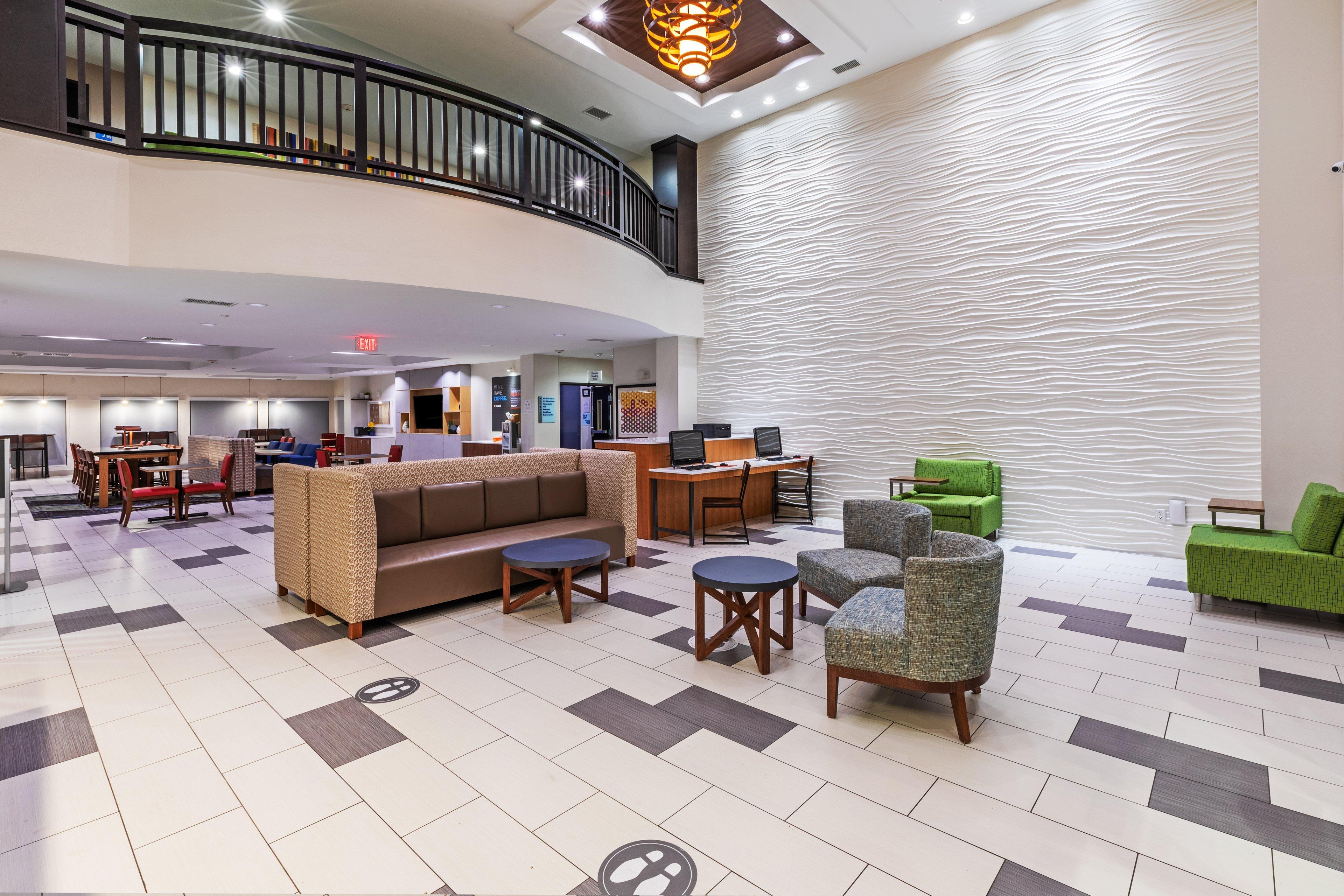 Holiday Inn Express & Suites Austin Nw - Lakeway, An Ihg Hotel Exterior photo