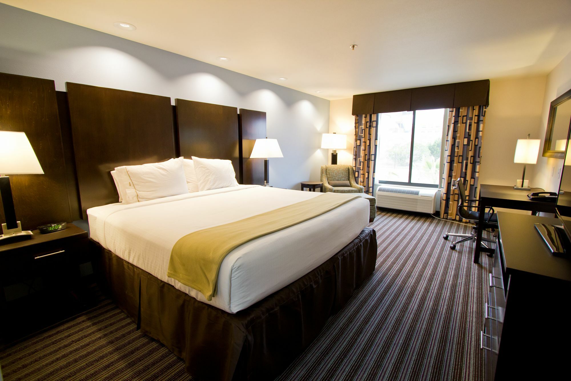 Holiday Inn Express & Suites Austin Nw - Lakeway, An Ihg Hotel Exterior photo